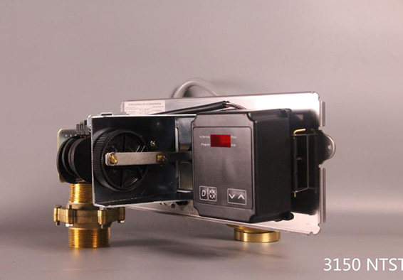 佳木斯電子式全自動(dòng)多功能控制閥